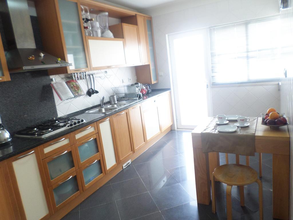 33 Jose Farinha Apartment Lisboa Стая снимка